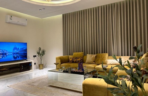 Riyadh Apartment | شقة فاخرة ٣ غرف وصالة ٣