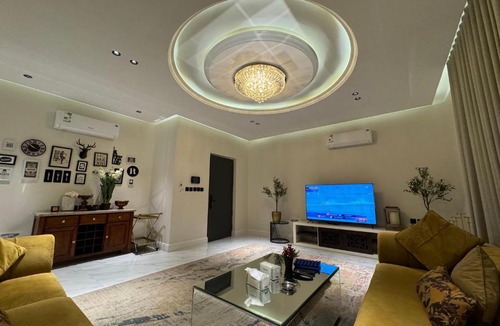 Riyadh Apartment | شقة فاخرة ٣ غرف وصالة ٣
