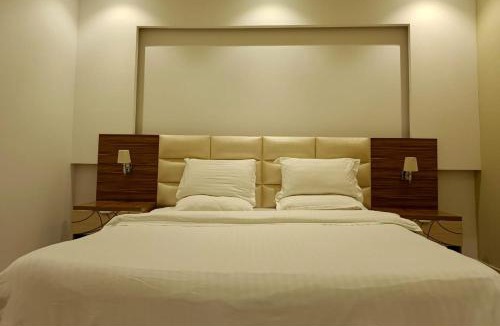 Al Kharj Hotel | شقق اضواء رفا للشقق المخدومة