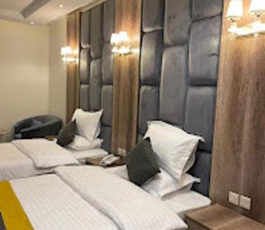 Al Kharj Hotel | شقق اضواء رفا للشقق المخدومة