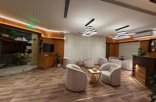 Al Malaz Apartment | شقق السعادة سويت للشقق المخدومة - Saada Suites Serviced Apartments