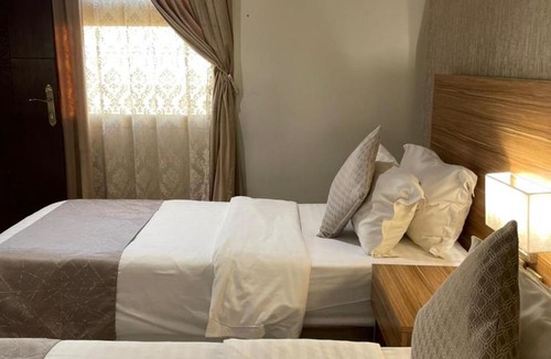 Al Hamra Hotel | شقق الشرفة للشقق المفروشة -AlSHORFA FURNISHED APARTMENT