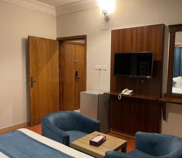 Abha Hotel | شقق القصر المميز للشقق المخدومة