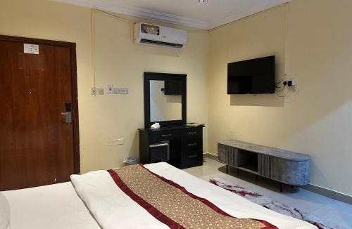 Al Hofuf Hotel | شقق المسافات للشقق المخدومة