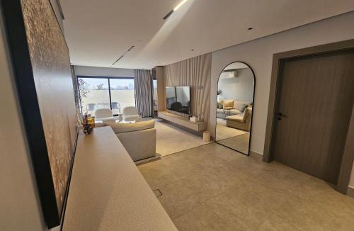 Riyadh House | شقق باطلالات بانوراميه