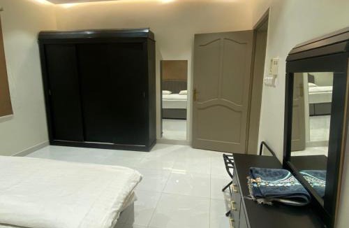Gurayat Hotel | شقق برج الوسام للشقق المخدومةالتصنيف اقتصادي