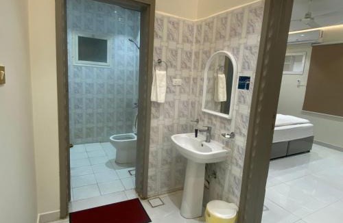 Gurayat Hotel | شقق برج الوسام للشقق المخدومةالتصنيف اقتصادي