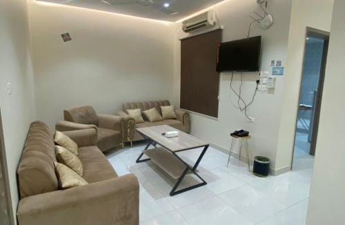 Gurayat Hotel | شقق برج الوسام للشقق المخدومةالتصنيف اقتصادي