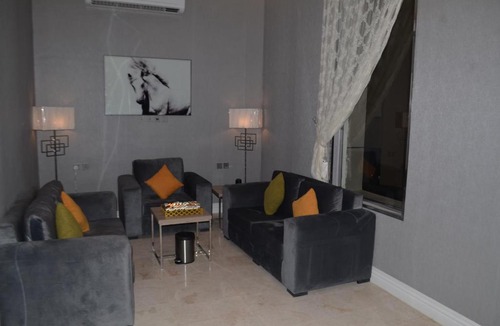 Khamis Mushait Apartment | شقق بيتك هوم للشقق المخدومة