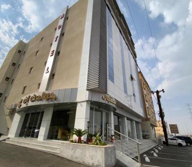 Khamis Mushait Apartment | شقق جولدن إن للشقق المخدومة حى الراقى