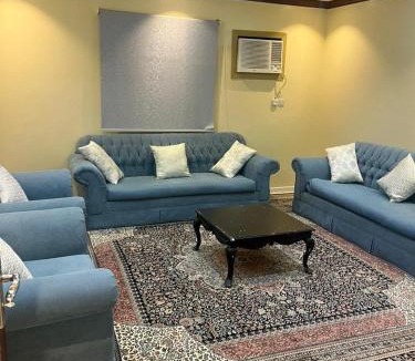 Baljurashi Apartment | شقق لافندر