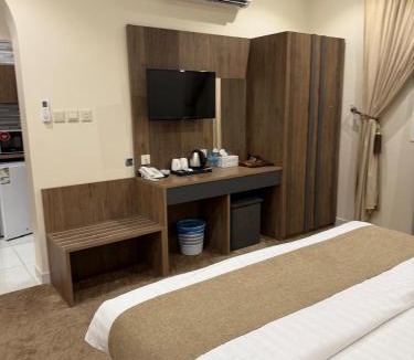 Medina Apartment | شقق منازل العزيزية للشقق المخدومة
