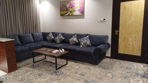 Al Hamra Apartment | شقق هذا منزلي الحمرا