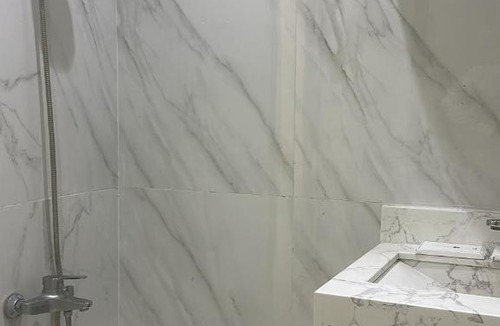 'Asir Apartment | شقه خمس غرف واسعه الموقع الواديين أبها موقع ممتاز