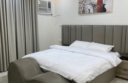 Tabuk Apartment | شقه مقابل جامعة تبوك وقريب من المطار والمدينة العسكرية