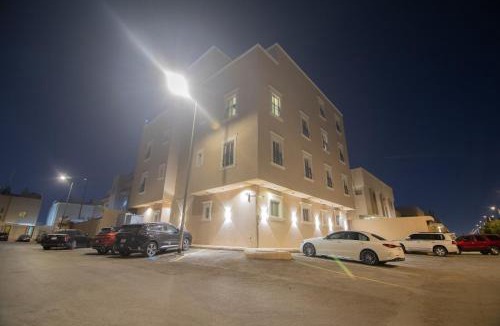 Riyadh Apartment | شقه 7فاخره ثلاث غرف نوم وجلسه خارجيه