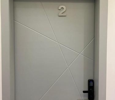 Mizail Apartment | عزم ظهره لبن
