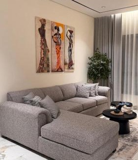 Al Khobar Apartment | غرفة نوم وصالة هادئة في قلب الخبر