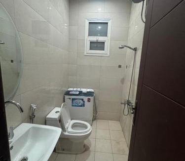 Al Malaz Apartment | غرفة وحمام مفروشة