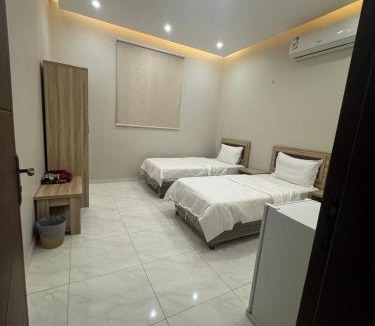 Al Malaz Apartment | غرفة وحمام مفروشة