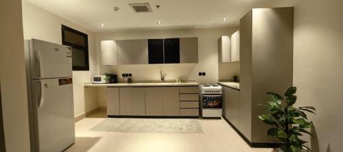 Al Khobar Apartment | غرفتين وصالة بإطلالة على البحر