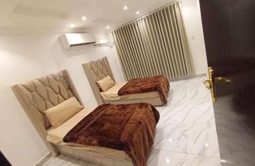 Riyadh Apartment | غرف عزاب وشقق عوايل الستين عبيرا
