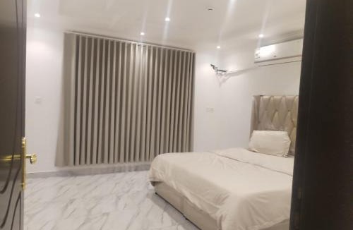 Riyadh Apartment | غرف عزاب وشقق عوايل الستين عبيرا