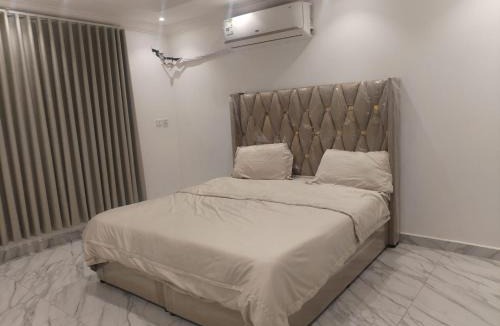 Riyadh Apartment | غرف عزاب وشقق عوايل الستين عبيرا