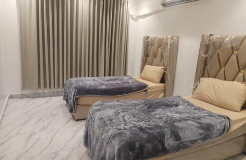 Riyadh Apartment | غرف عزاب وشقق عوايل