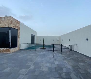 Unaizah Ski Chalet | فلو بارك