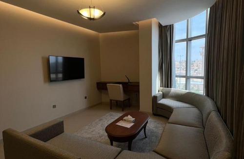 Unaizah Hotel | فندق الضليعة