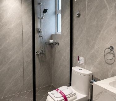 Medina Hotel | فندق النقاط الثمانيه الجامعه