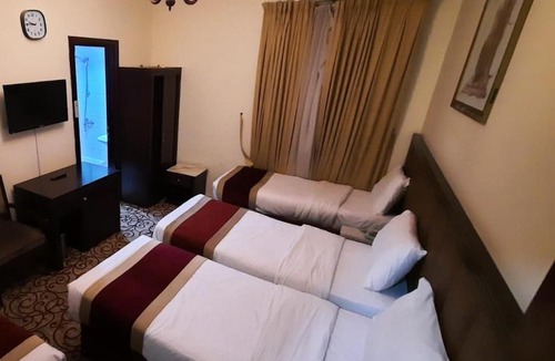 Medina Hotel | فندق رياض الزهراء الفندقية