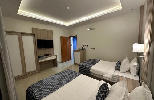 Khamis Mushait Hotel | فندق قولد تاور