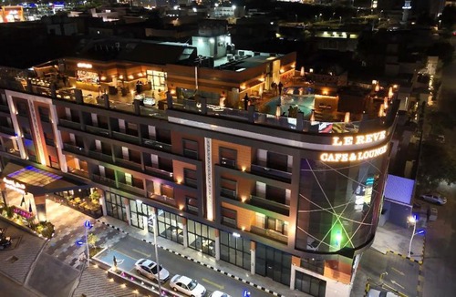 Shihar Hotel | فندق لوريف الطائف احدى فنادق مجموعه لوريف By Le Reve Company