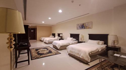 Riyad Al Khabra Hotel | فندق مفازا القصيم
