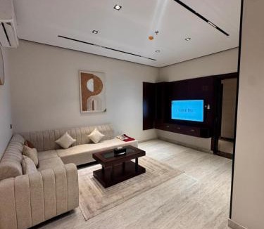 Haql Apartment | لافين حقل للشقق المخدومه