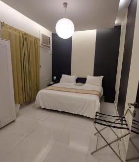 Baljurashi Apartment | ليالي العزيزية للشقق المخدومة