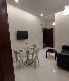 Baljurashi Apartment | ليالي العزيزية للشقق المخدومة