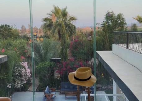 As Suwayfilah Villa | منتجع سرايا ديور