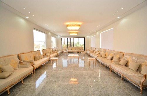 As Suwayfilah Villa | منتجع سرايا ديور