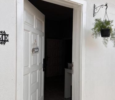 Al Baha Apartment | نُزل Nozol