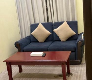 Al Hofuf Apartment | واحة الاحساء للشقق المخدومة