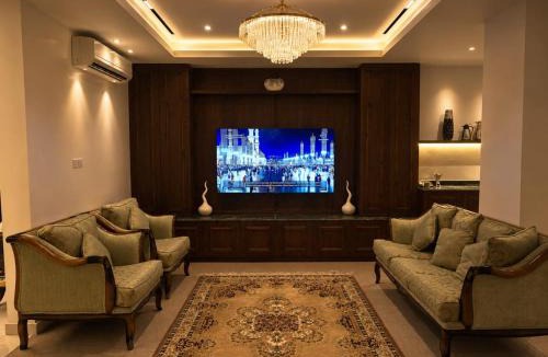 Hawtah Bani Tamim House | يوفي للشقق المخدومة