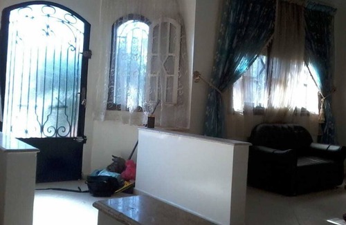 Hay Chemaaou Apartment | 2 airco’d Bedroom Ground Floor Condo Along The Coast In Villa Yasmine