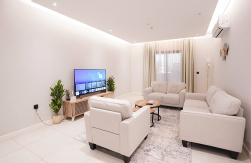 Riyadh Apartment | 2-bedroom apartment in beautiful Riyadh with Full Facilities