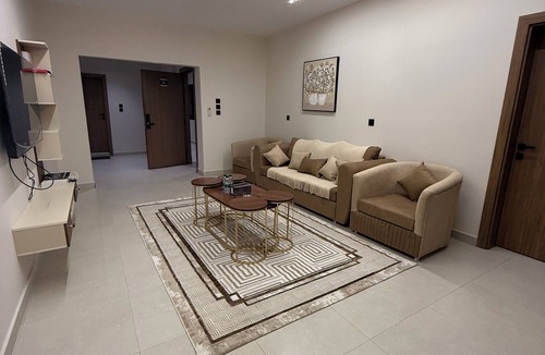 Riyadh Apartment | 3-bedroom apartment and 3 bathrooms in the heart of Riyadh near metro