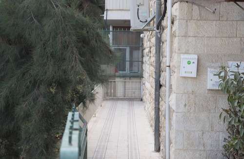 Jerusalem City Centre Apartment | 3-bedroom apartment in Center of Jerusalem