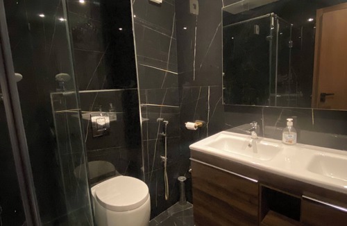 Casablanca Apartment | 3-bedroom apartment in welcoming Casablanca near the stadium