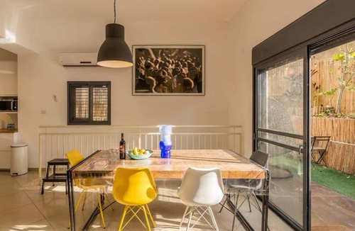 Tel Aviv City Center Apartment | 3BR Garden & Cinema · Near Beach | By SweetyGuest